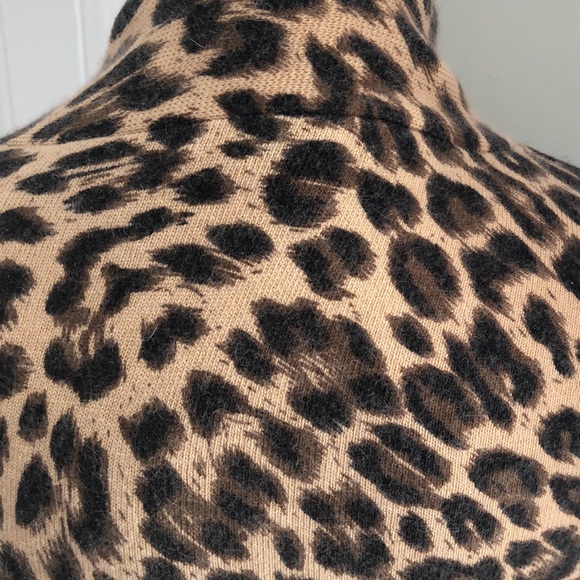 INC Leopard Print Wrap Sweater Sz. XL NWOT - Picture 3 of 4